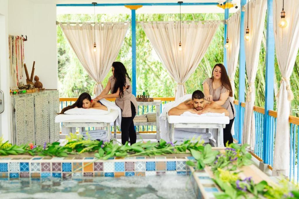 Hotel Hacienda Santa Clara ซานตาโรซา เดกาบัล ภายนอก รูปภาพ